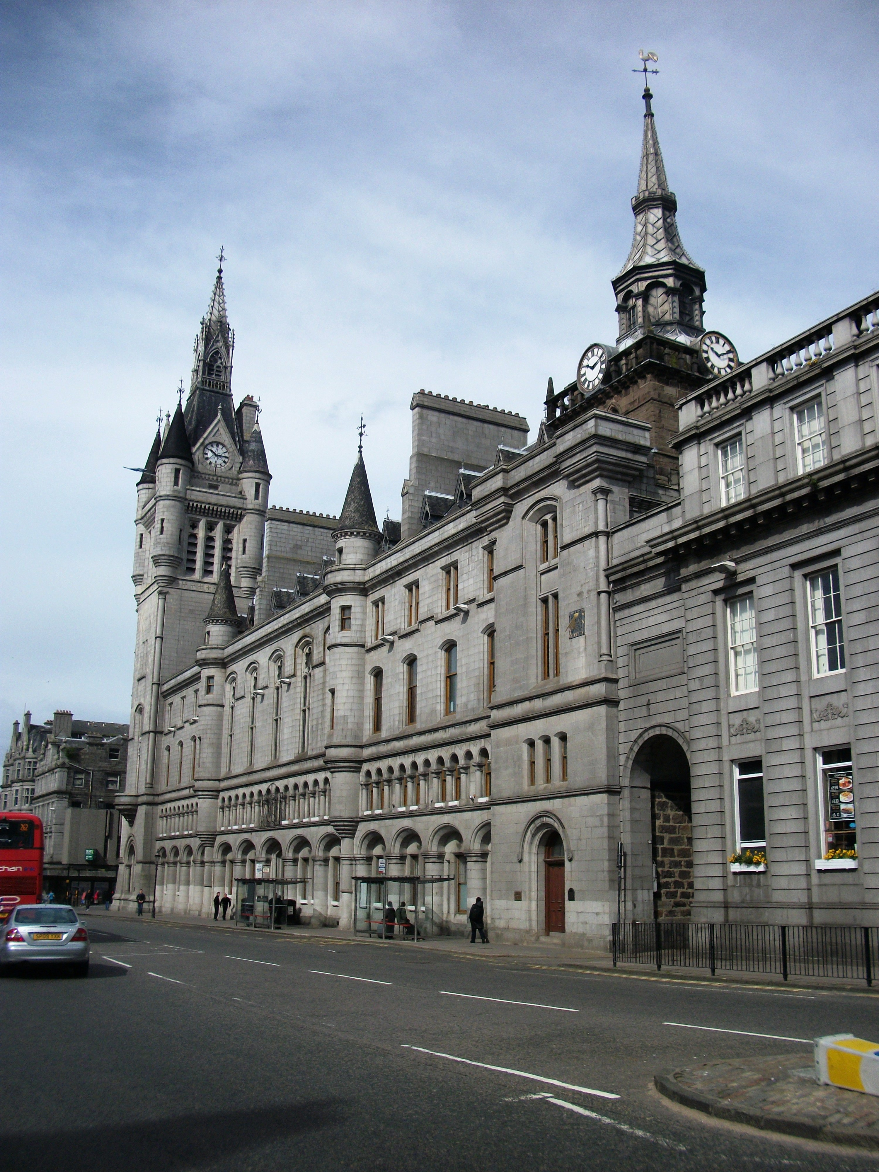 image of Aberdeen Sheriff Court and Justice of the Peace Court