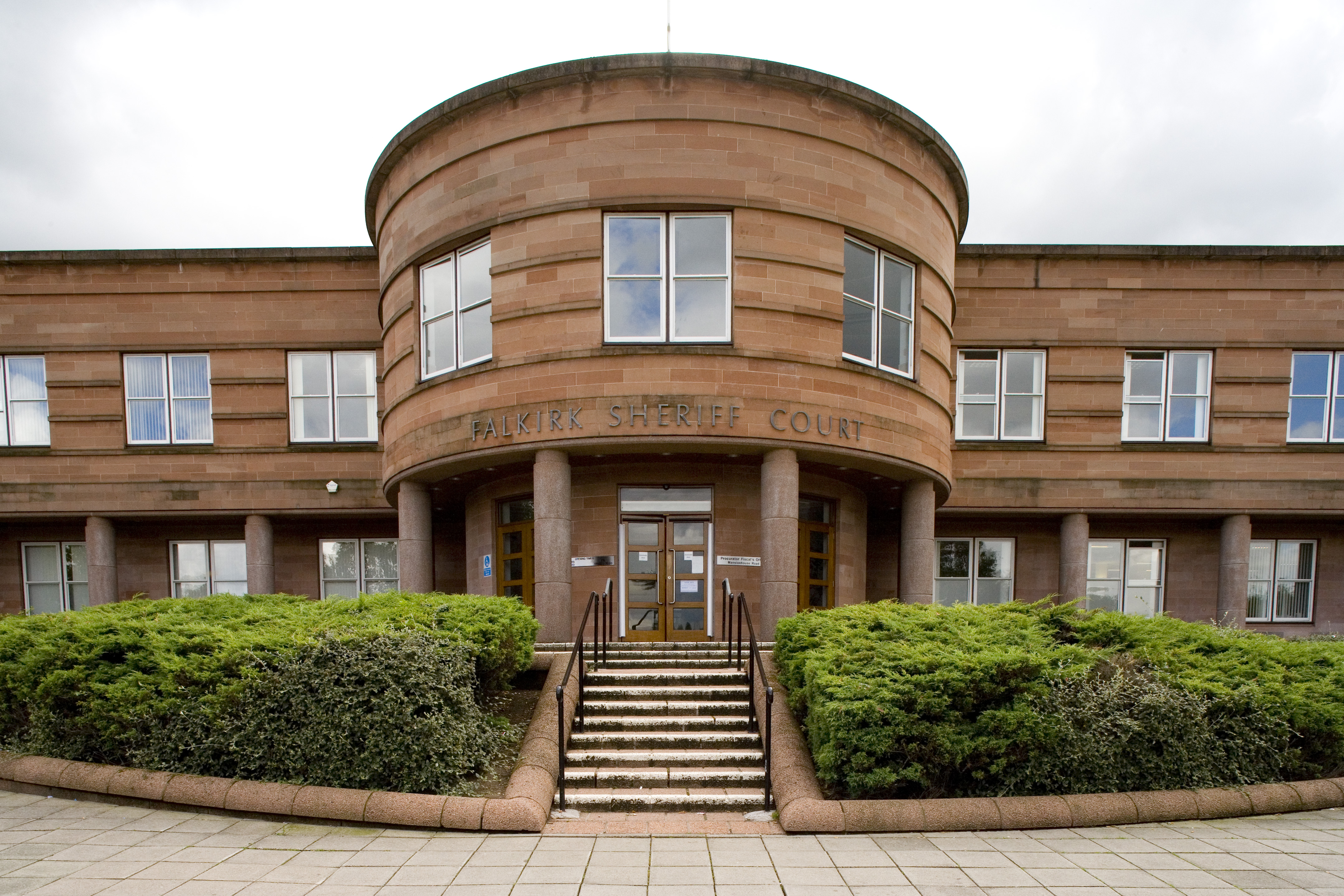 image of Falkirk Sheriff Court and Justice of the Peace Court